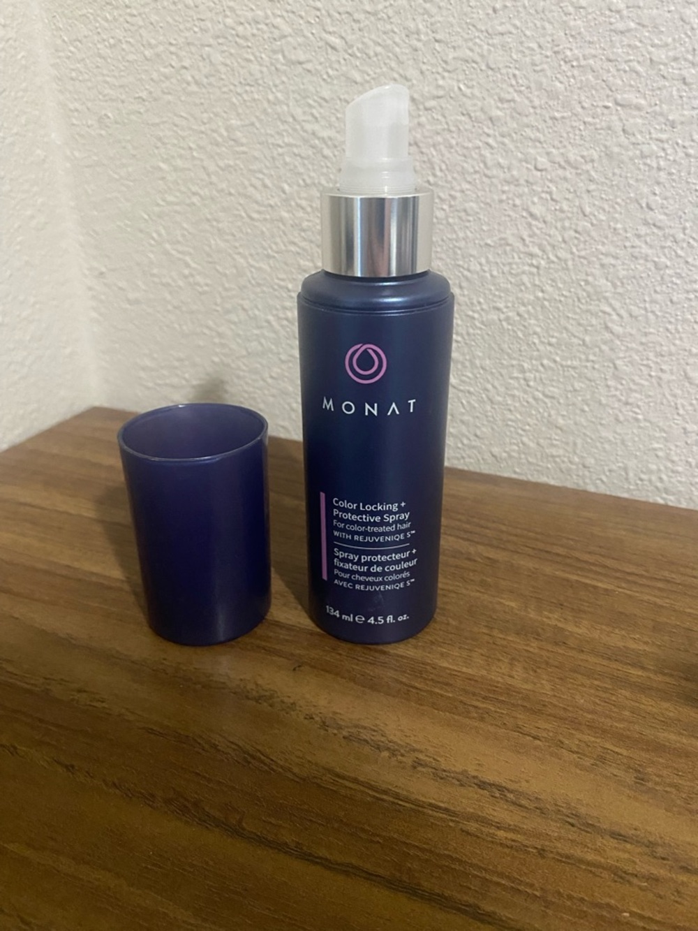 MONAT Color Locking + Protective Spray — UV protectant safe for colored hair - Picture 4 of 4